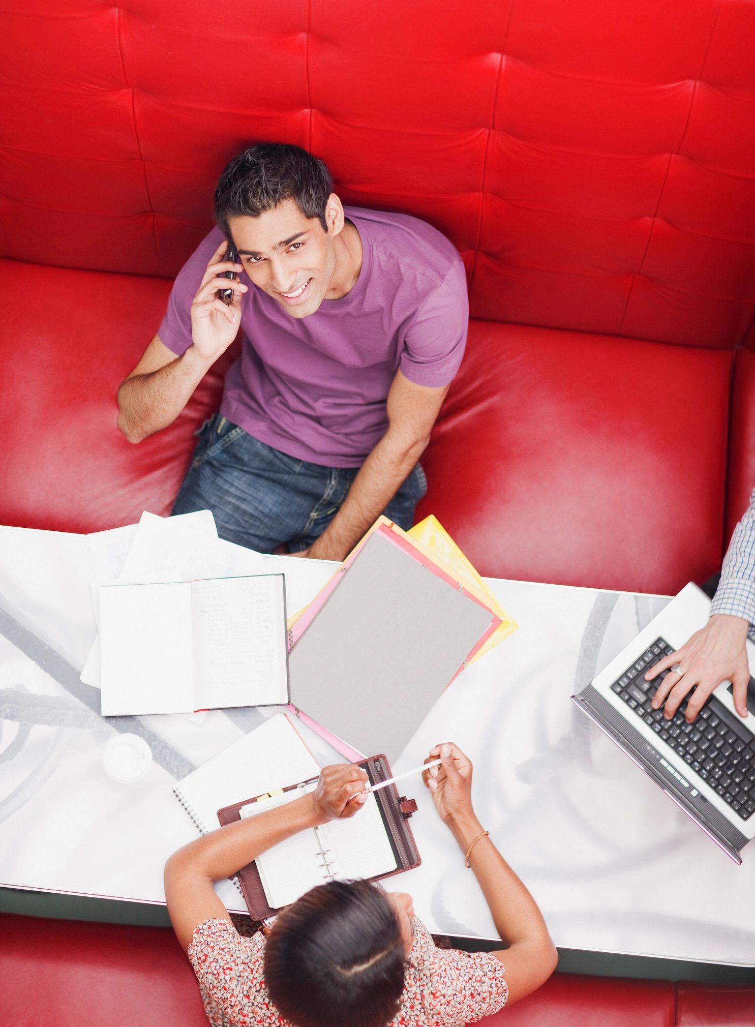 Hospitality professional coordinating service